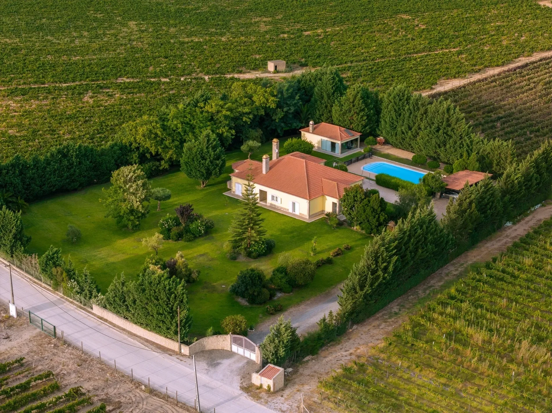 Property photo 3