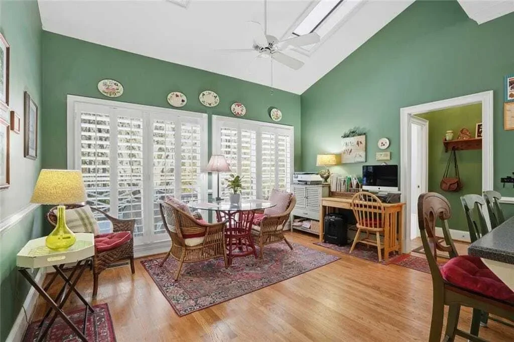 Gallery photo 11