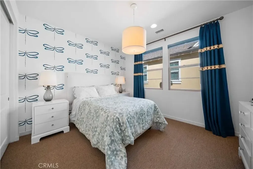 105 newall, Irvine, California, United States. - Photo 30