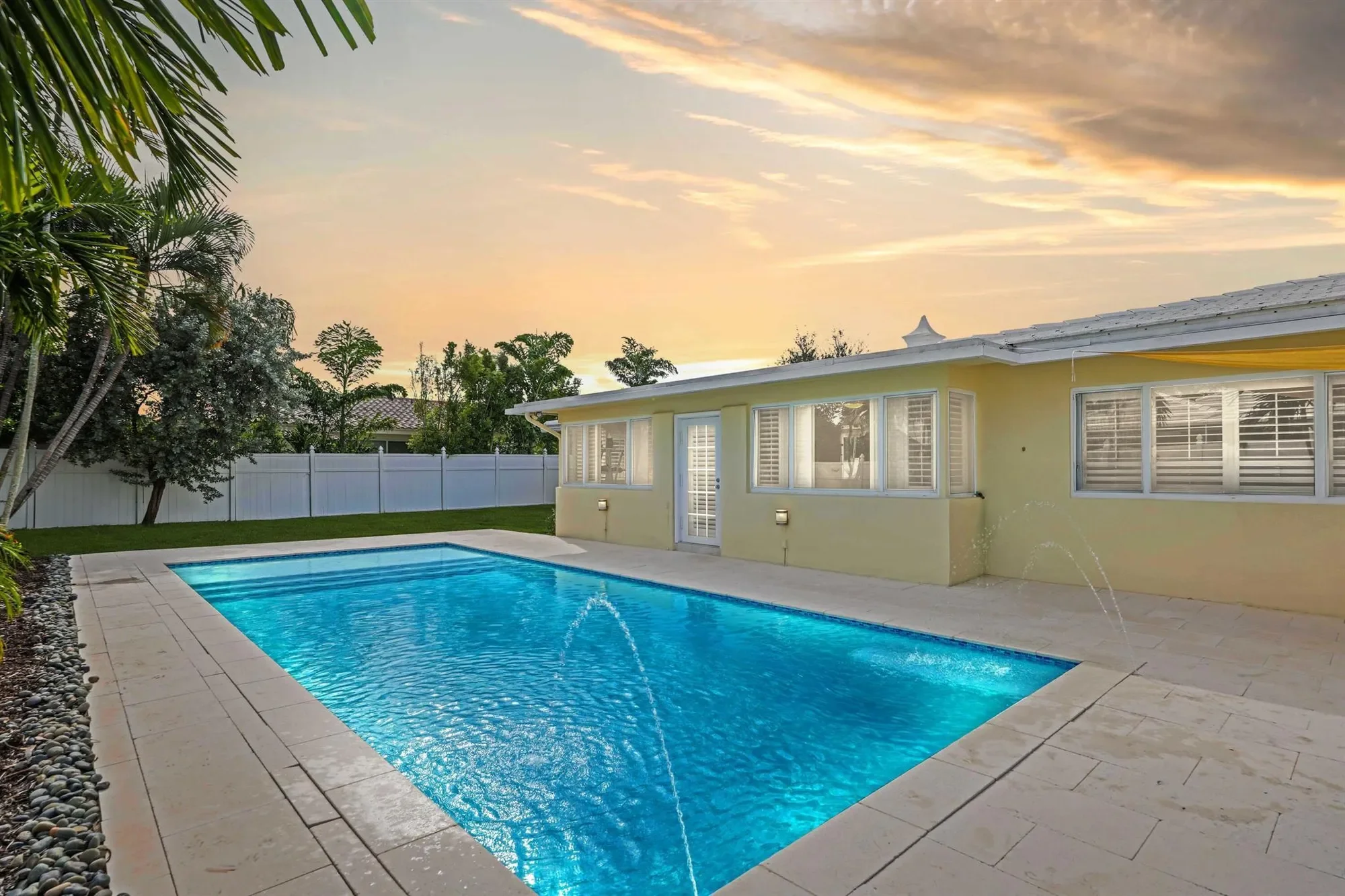 4220 NE 26th Terrace, Lighthouse Point, Florida, United States. - Photo 23