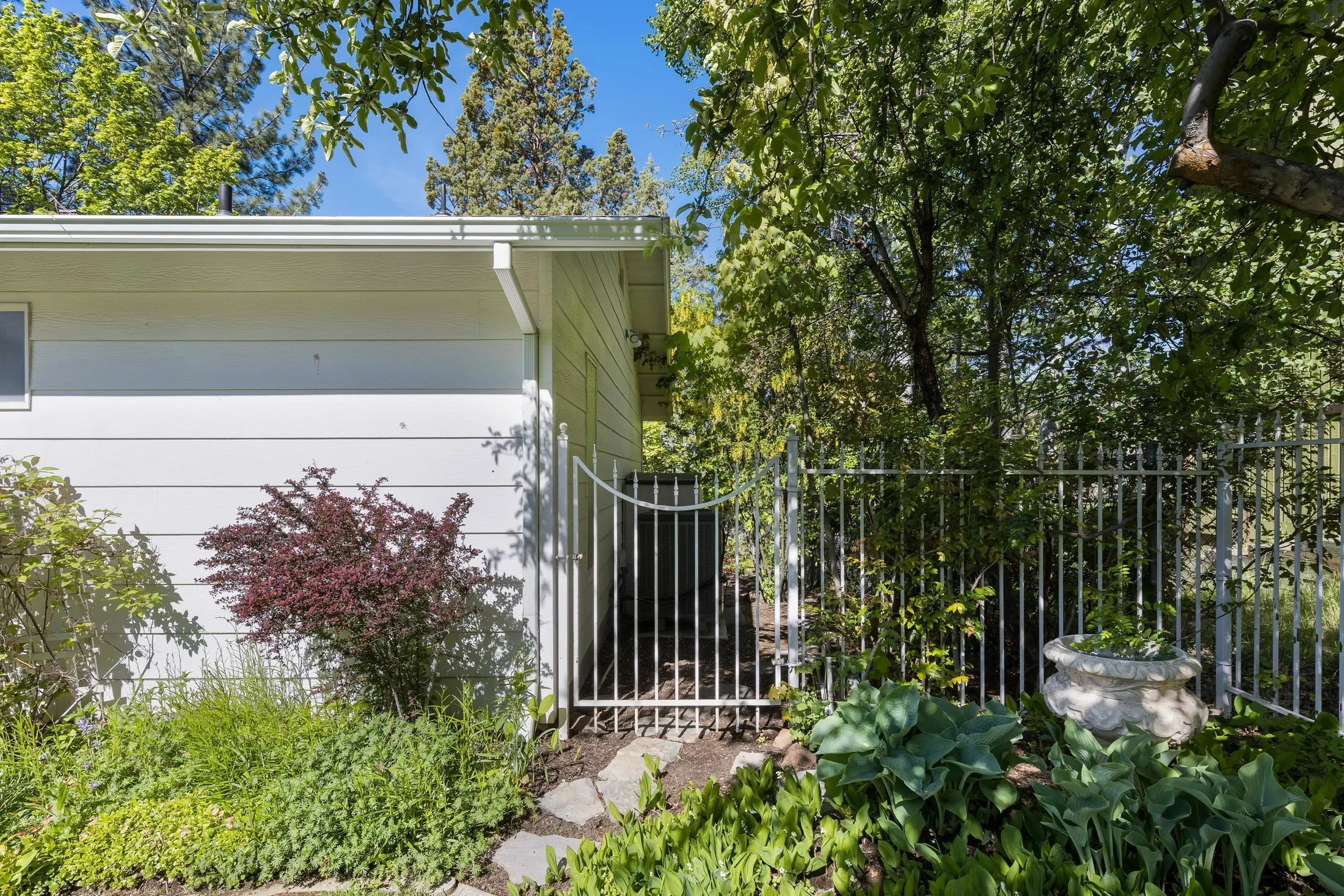 2101 NW Cascade View Drive, Bend, Oregon, United States. - Photo 13