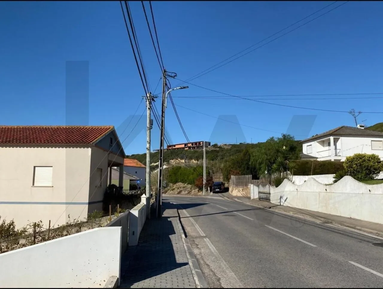 Exterior photo 8
