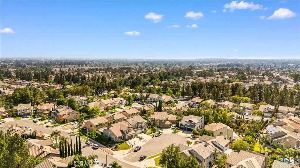 12284 Circula Panorama, Santa Ana, California, United States. - Photo 51
