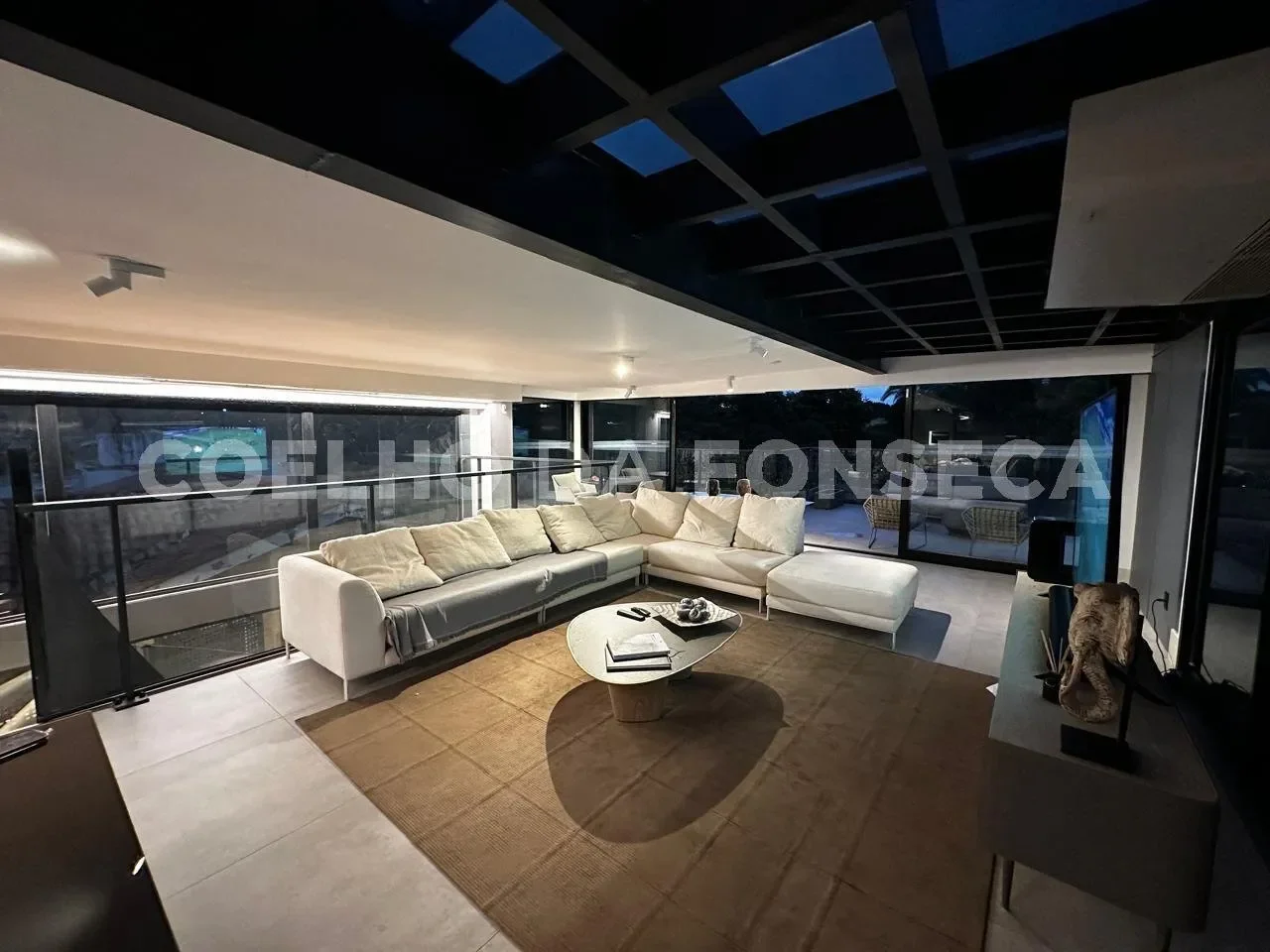 Gallery photo 10