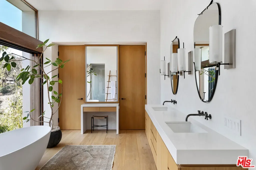 6708 Wildlife Road, Malibu, California, United States. - Photo 33