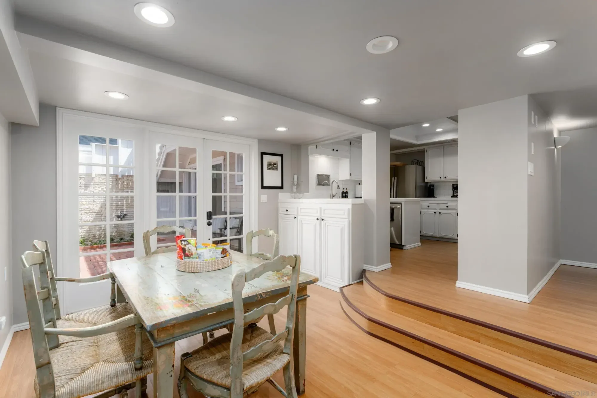 1834-1836 Ocean Front, Del Mar, California, United States. - Photo 9