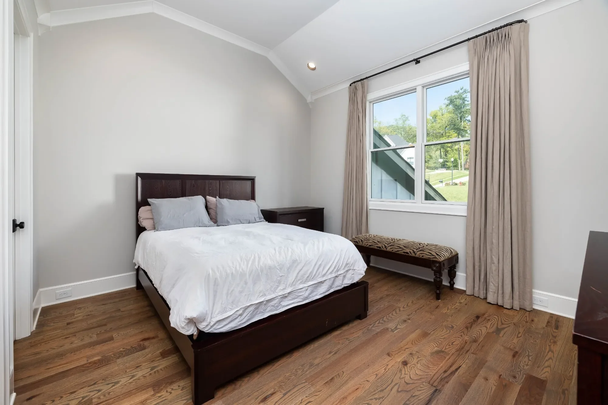 1596 Eastwood Dr , Brentwood, TN 37027, Nashville, Tennessee, United States. - Photo 25