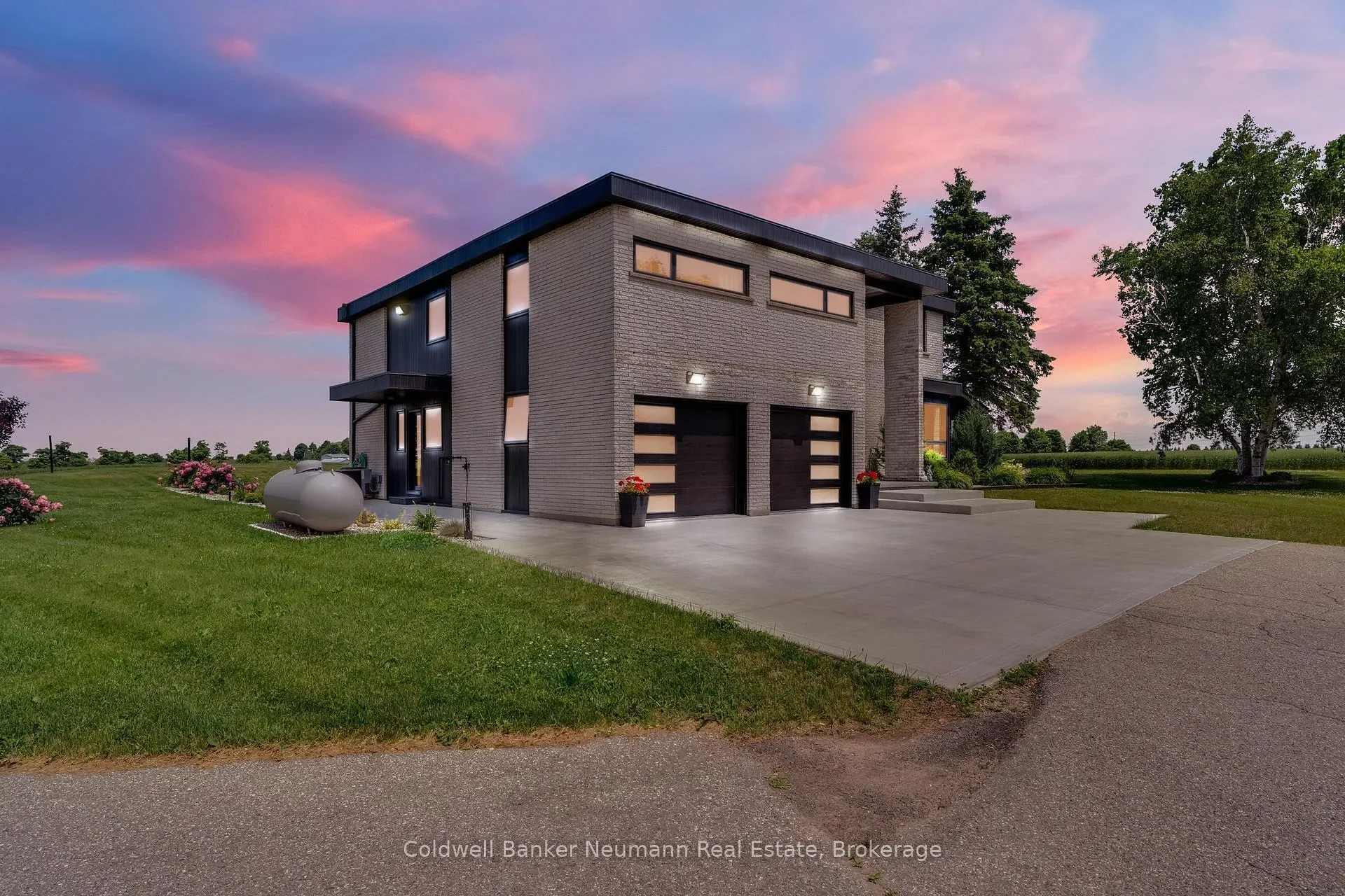 8312 WELLINGTON ROAD 124 ROAD, GUELPH/ERAMOSA, ON N1H 6H7, Ontario, Canada. - Photo 9
