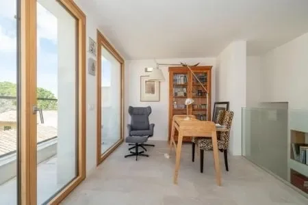 Gallery photo 9