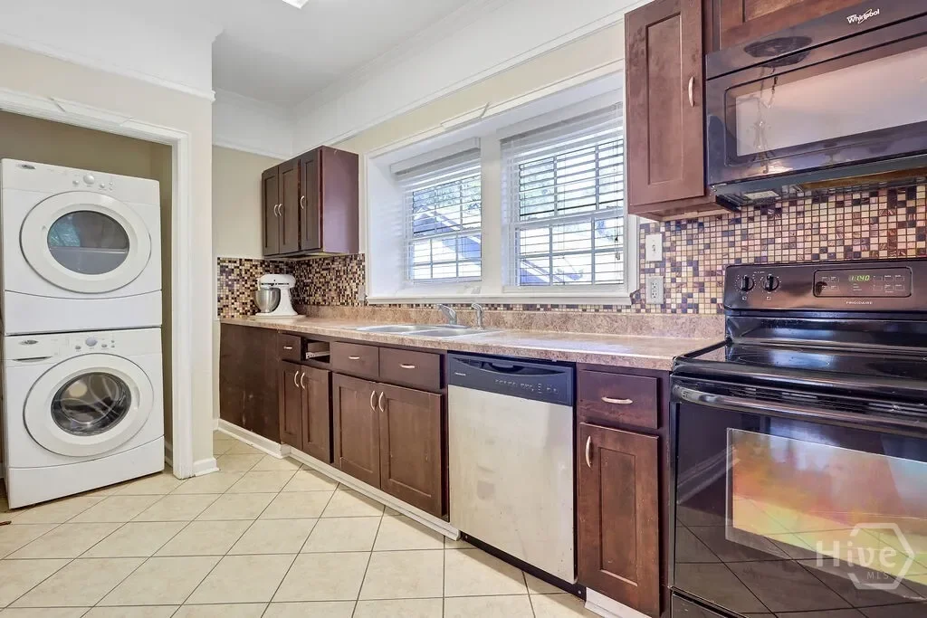913-917 W 38th Street, Savannah, Georgia, United States. - Photo 60