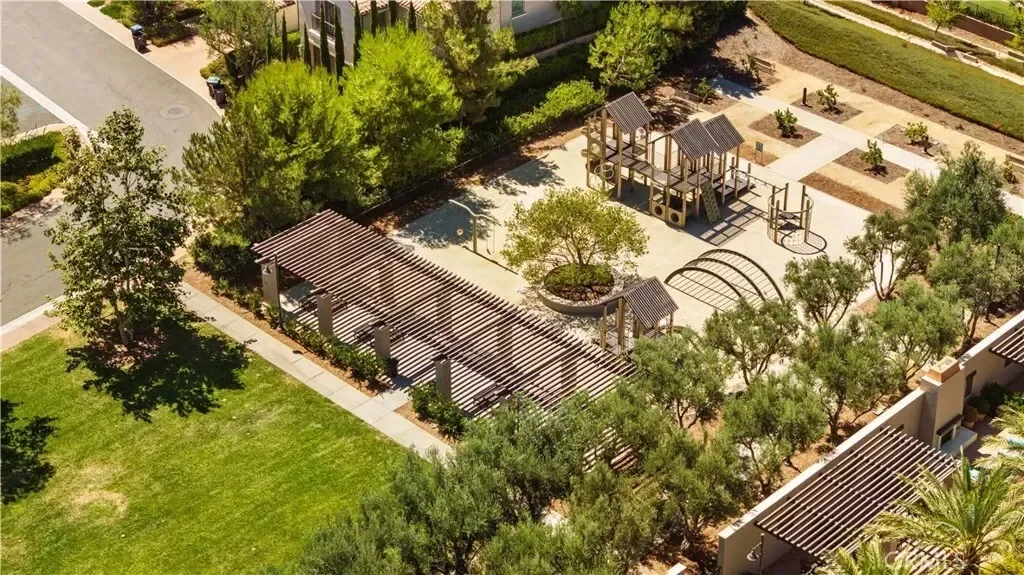 106 Albero, Irvine, California, United States. - Photo 46