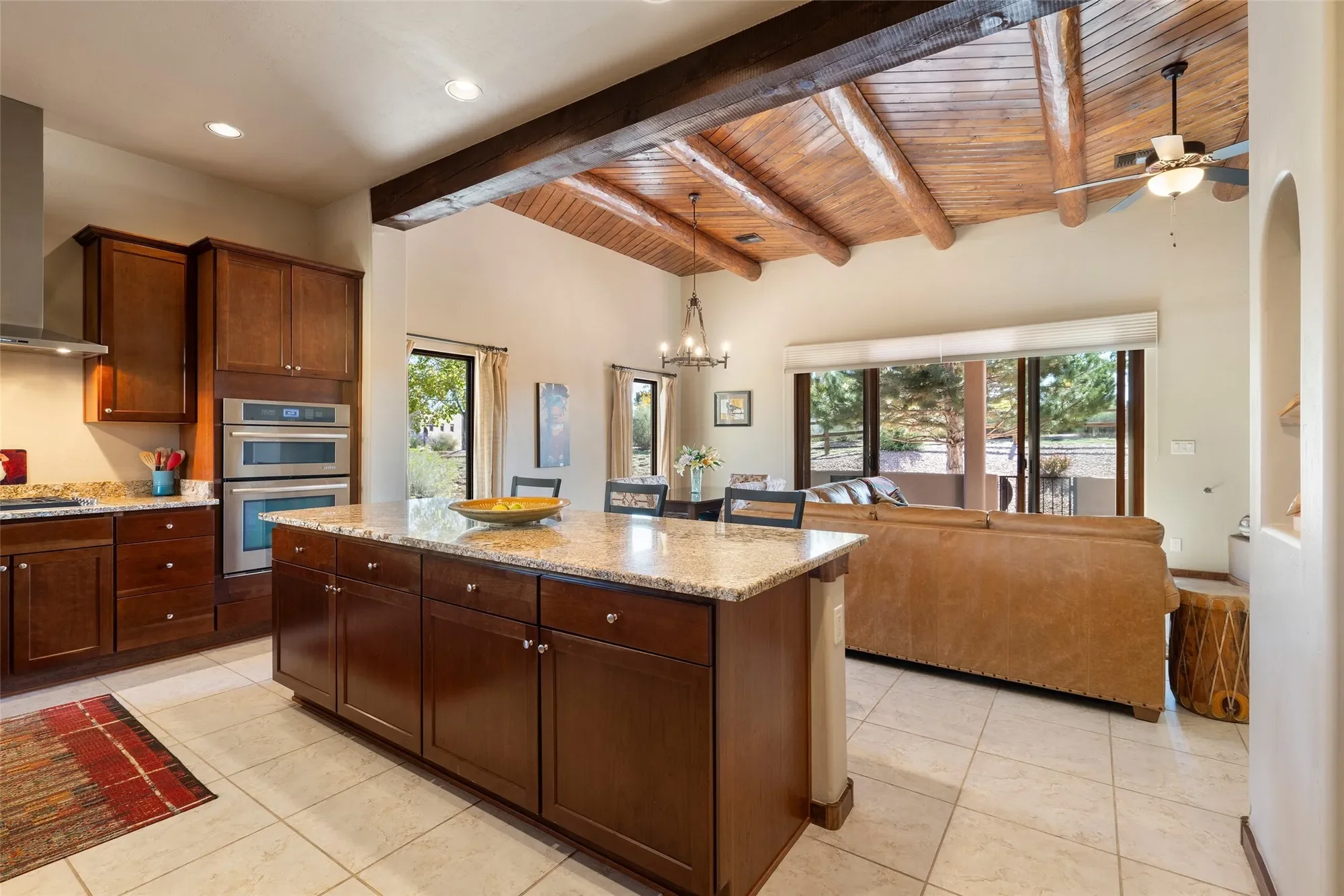 9 E Avenida Sebastian, Santa Fe, NM 87506, Santa Fe, New Mexico, United States. - Photo 12