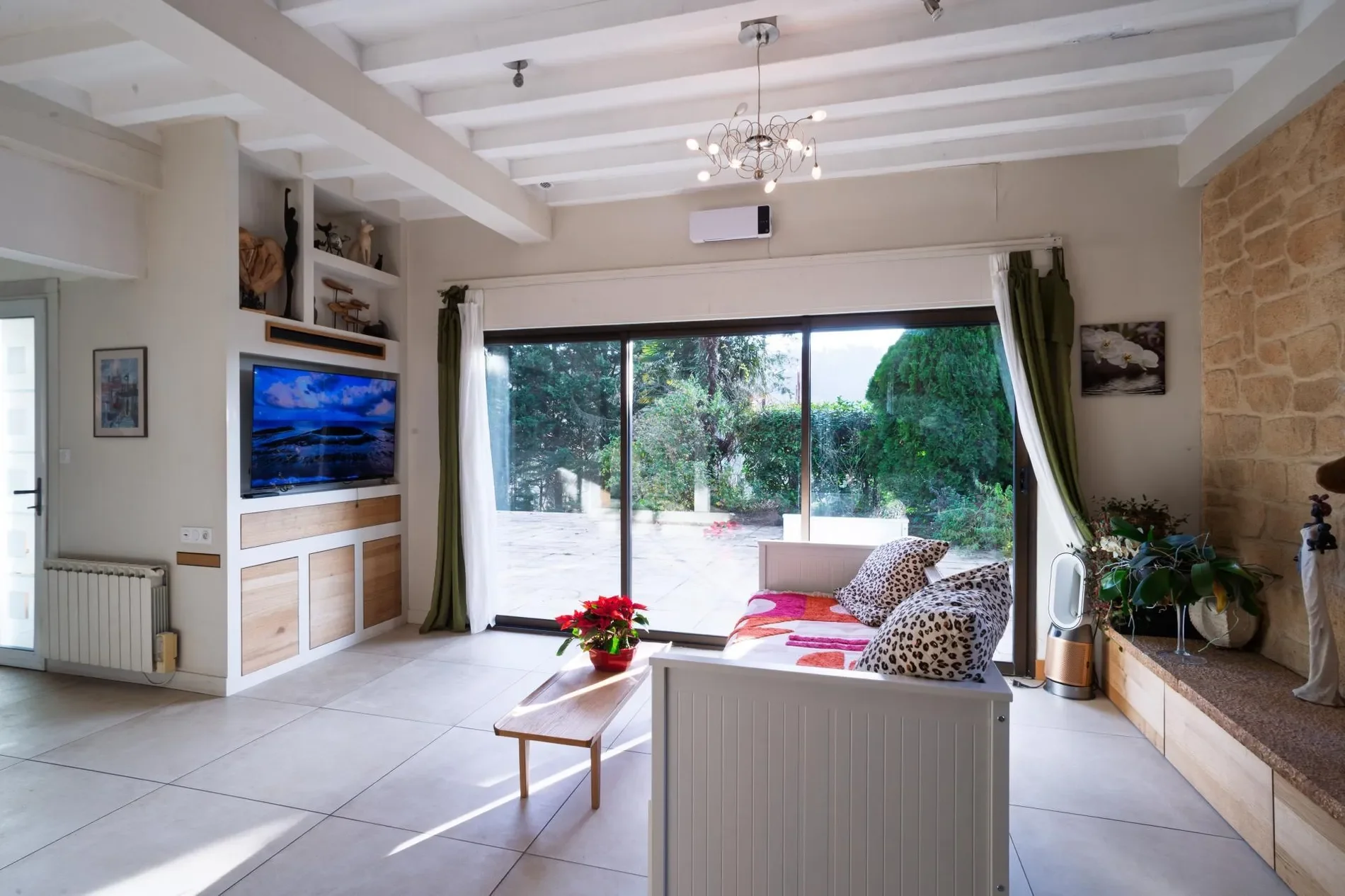 Gallery photo 6