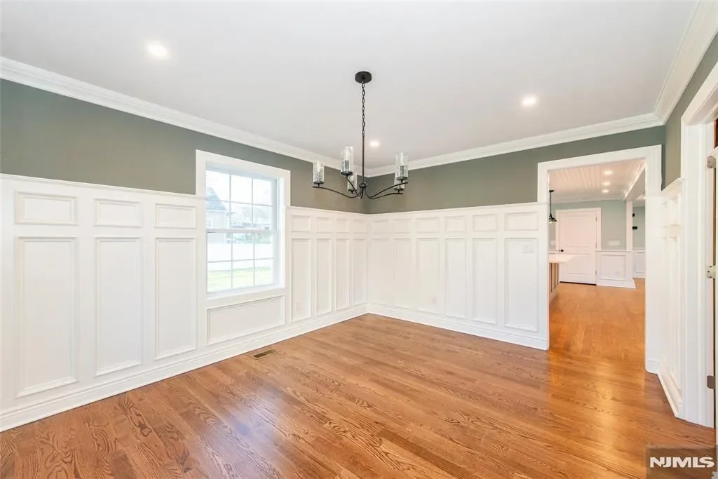 44 4th Avenue, Roseland, NJ 07068, Roseland, New Jersey, United States. - Photo 10