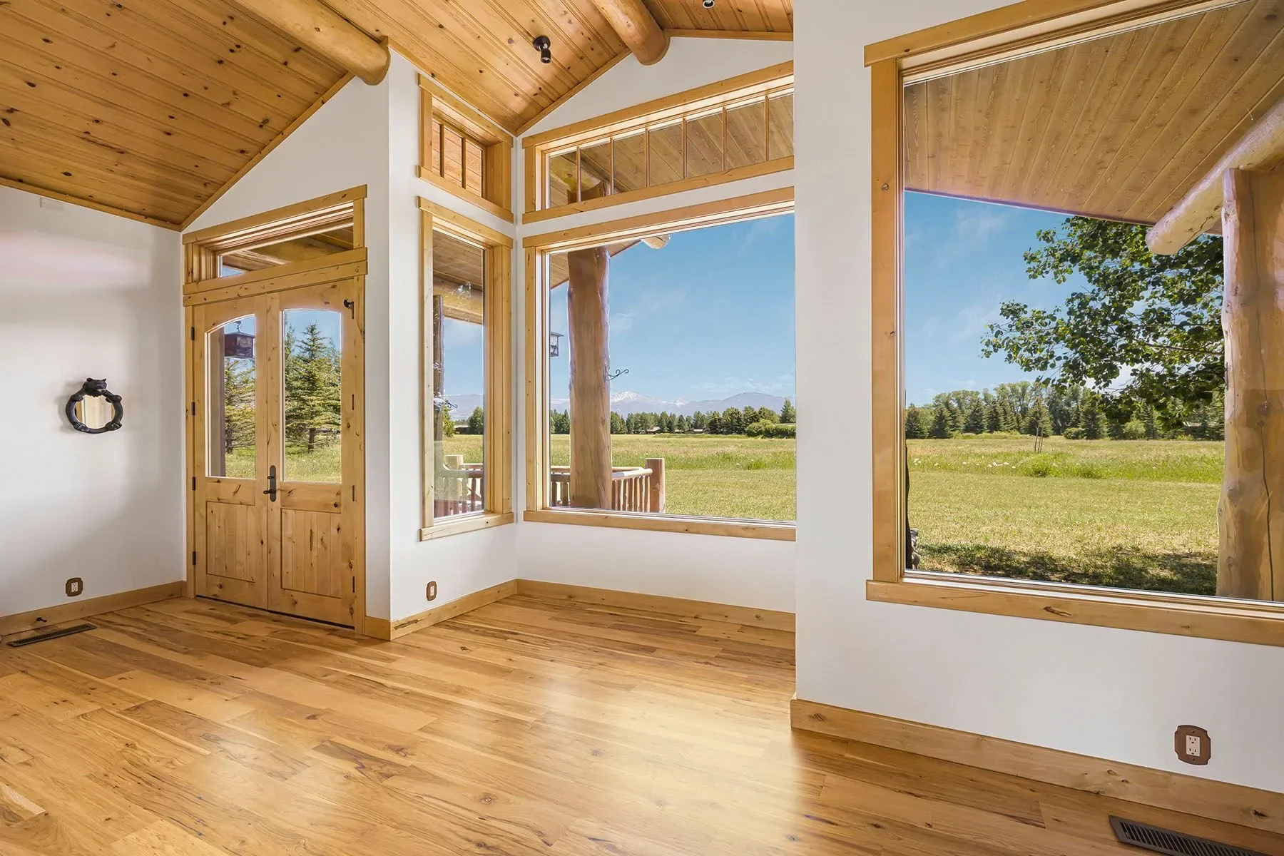 450 E Oatgrass Road , Jackson, WY 83001, Jackson, Wyoming, United States. - Photo 45