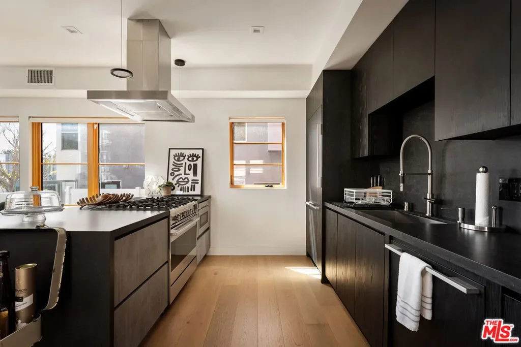 1033 N Vista Street D, Los Angeles, California, United States. - Photo 19