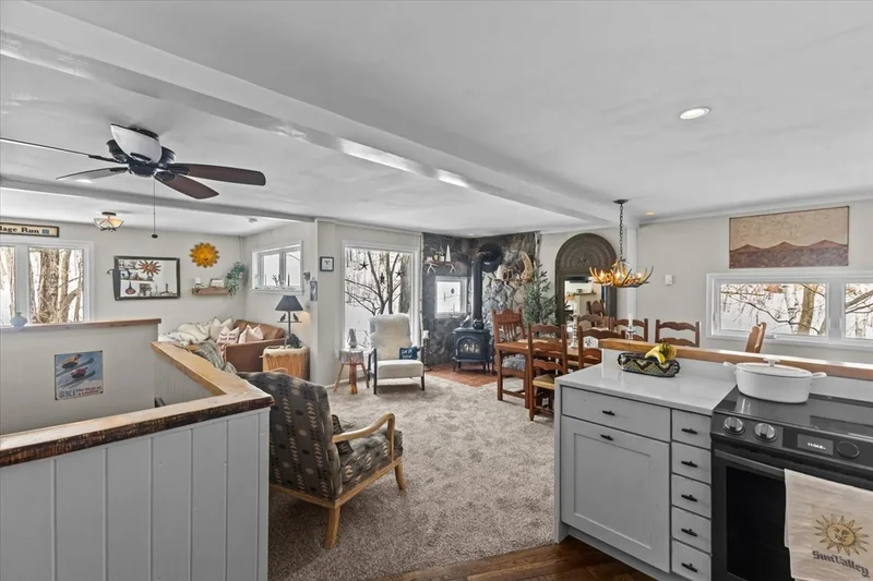 355 Summit Road 6, Warren, VT 05674, Warren, Vermont, United States. - Photo 8