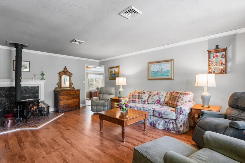 10 Strawberry Lane , Shelter Island, NY 11964, Shelter Island, New York, United States. - Photo 1