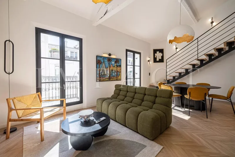 Sale Modern apartment in Cannes Banane