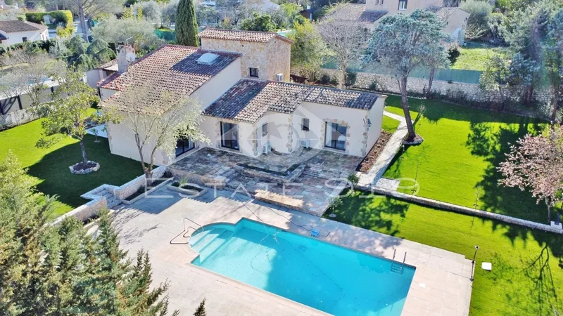 Valbonne Villa