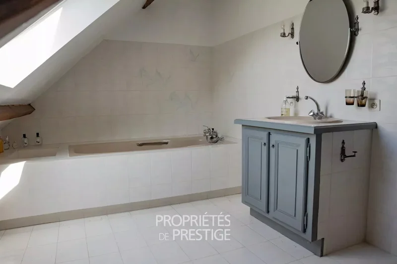 Loches, Centre-Val de Loire, France. - Photo 28