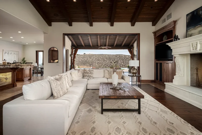 16531 Zumaque Street , Rancho Santa Fe, CA 92067, Rancho Santa Fe, California, United States. - Photo 11