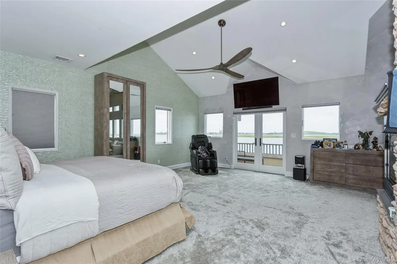 319 Harbor Drive, Long Beach, New York, United States. - Photo 23