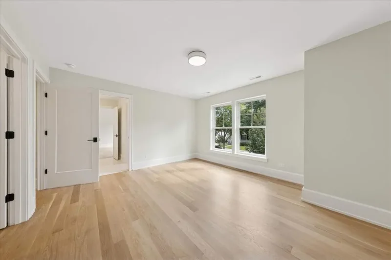 334 S. Ashland Avenue, La Grange, IL, 60525, USA, La Grange, Illinois, United States. - Photo 20