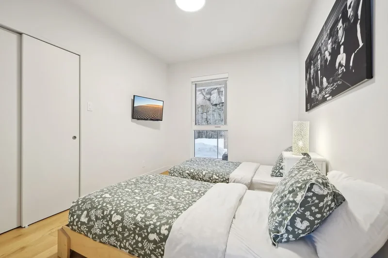 123 Rue Cuttle, Apt. 207, Mont-Tremblant, QC J8E1B9, Mont-Tremblant, Quebec, Canada. - Photo 34