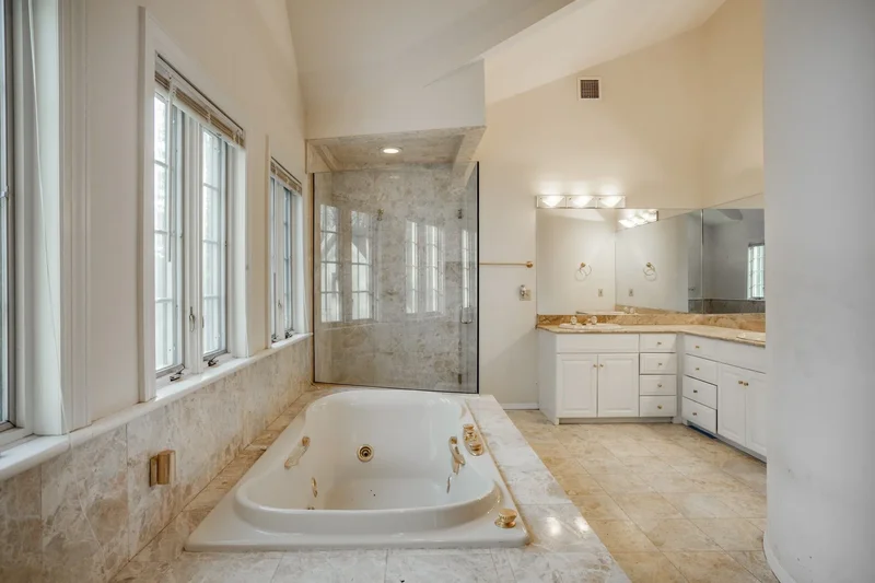 358 Centre Island Road , Centre Island, NY 11771, Upper Brookville, New York, United States. - Photo 26