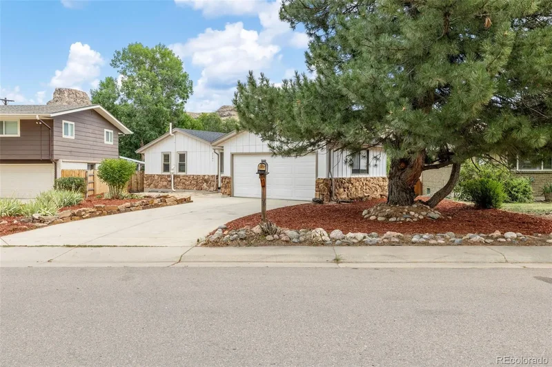 2101 Arapahoe Street, Golden, Colorado, United States. - Photo 3