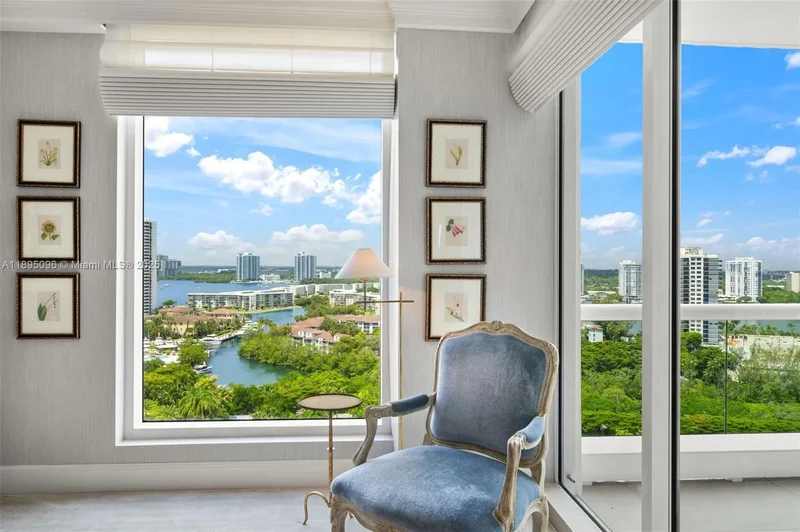 6000 Island Blvd, Golden Beach, Florida, United States. - Photo 18