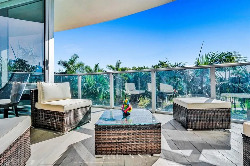 488 NE 18th St 208, Miami, Florida, United States. - Photo 48