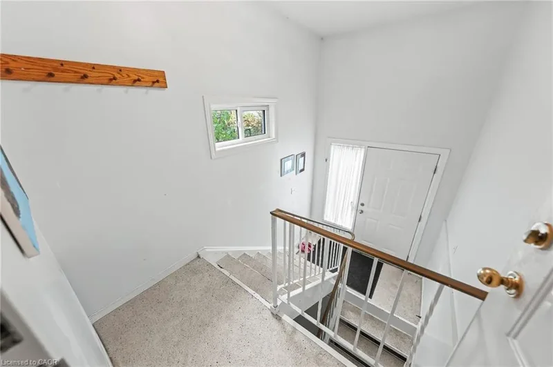 152 Kinzie Avenue, Kitchener, Ontario, Canada. - Photo 43