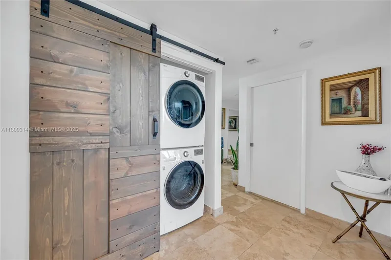 7929 West Dr PH1601, Miami Beach, Florida, United States. - Photo 33