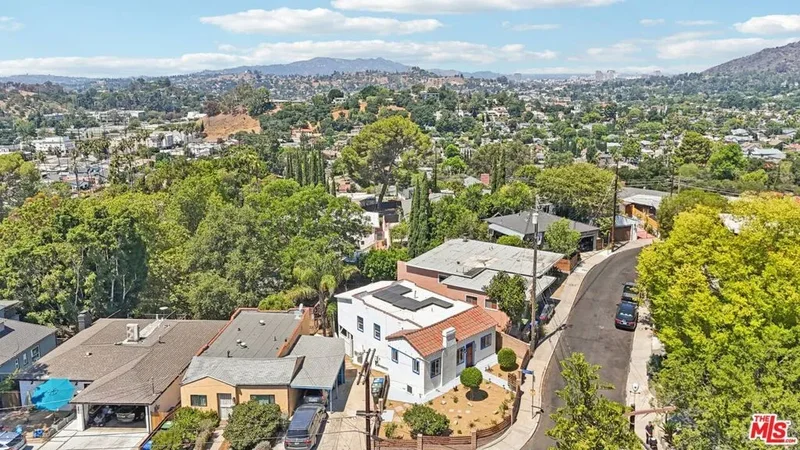 4879 Hartwick Street, Los Angeles, California, United States. - Photo 34