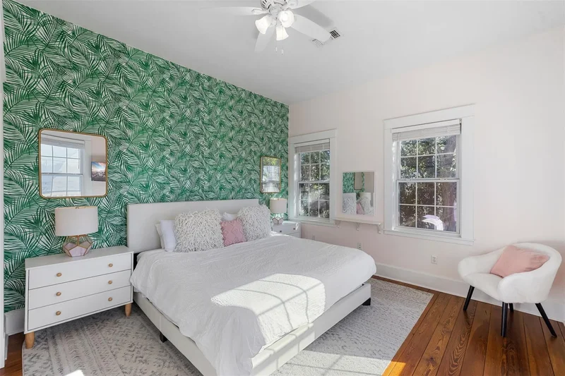 407 E Alamo Street, Brenham, Texas, United States. - Photo 14