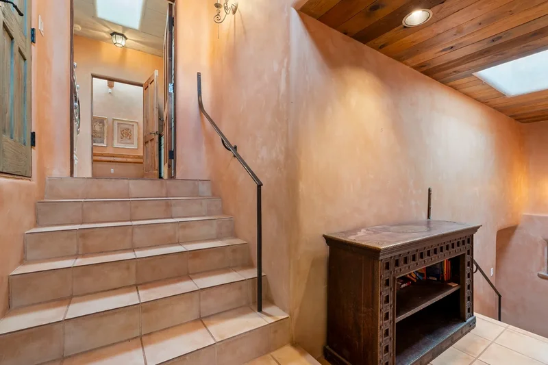 9 Placita Anita, Santa Fe, NM 87506, Santa Fe, New Mexico, United States. - Photo 44
