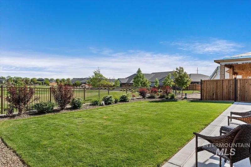 12013 W Zamalek Ct, Kuna, ID 83634, Kuna, Idaho, United States. - Photo 42