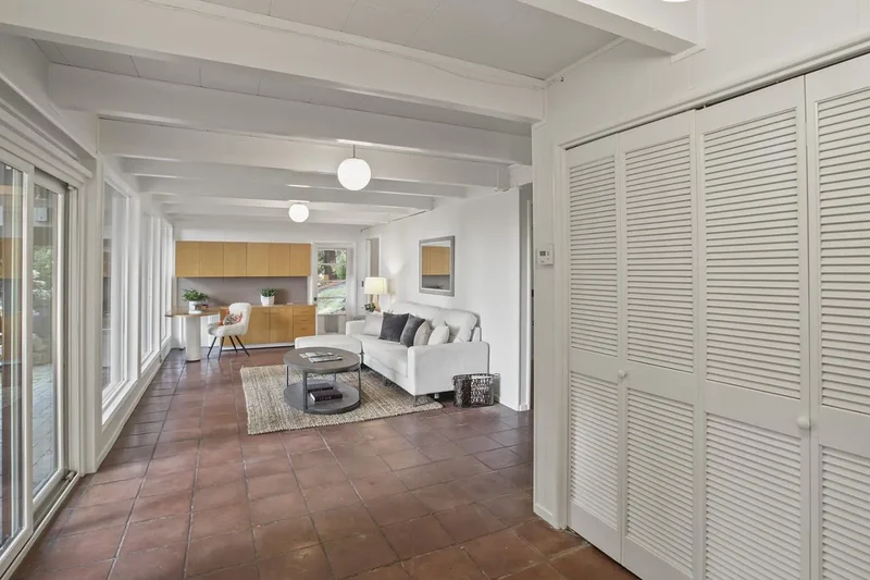 320 Grandview Drive, Emerald Hills, California, United States. - Photo 31