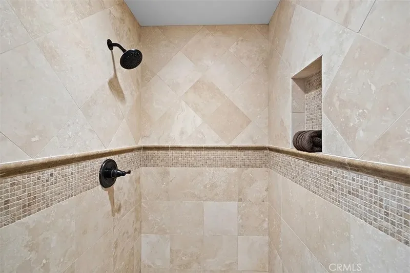 1542 La Loma, Santa Ana, California, United States. - Photo 35