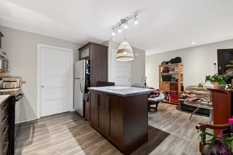 1035 Rue Jacques-Cartier, Gatineau, Quebec, Canada. - Photo 37
