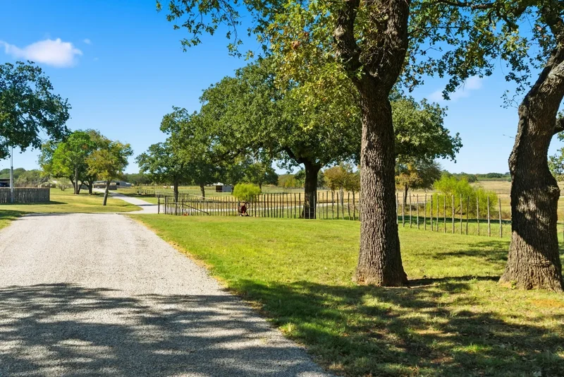 15200A Choice Acres Court, Lipan, TX 76462, Lipan, Texas, United States. - Photo 10