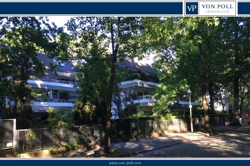 Berlin, Berlin, Germany. - Photo 11