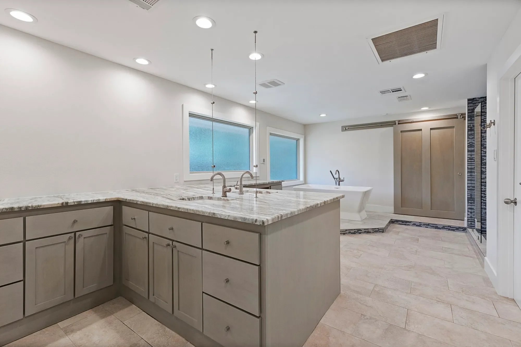 3322 N Braeswood Boulevard, Houston, TX 77025, Houston, Texas, United States. - Photo 18