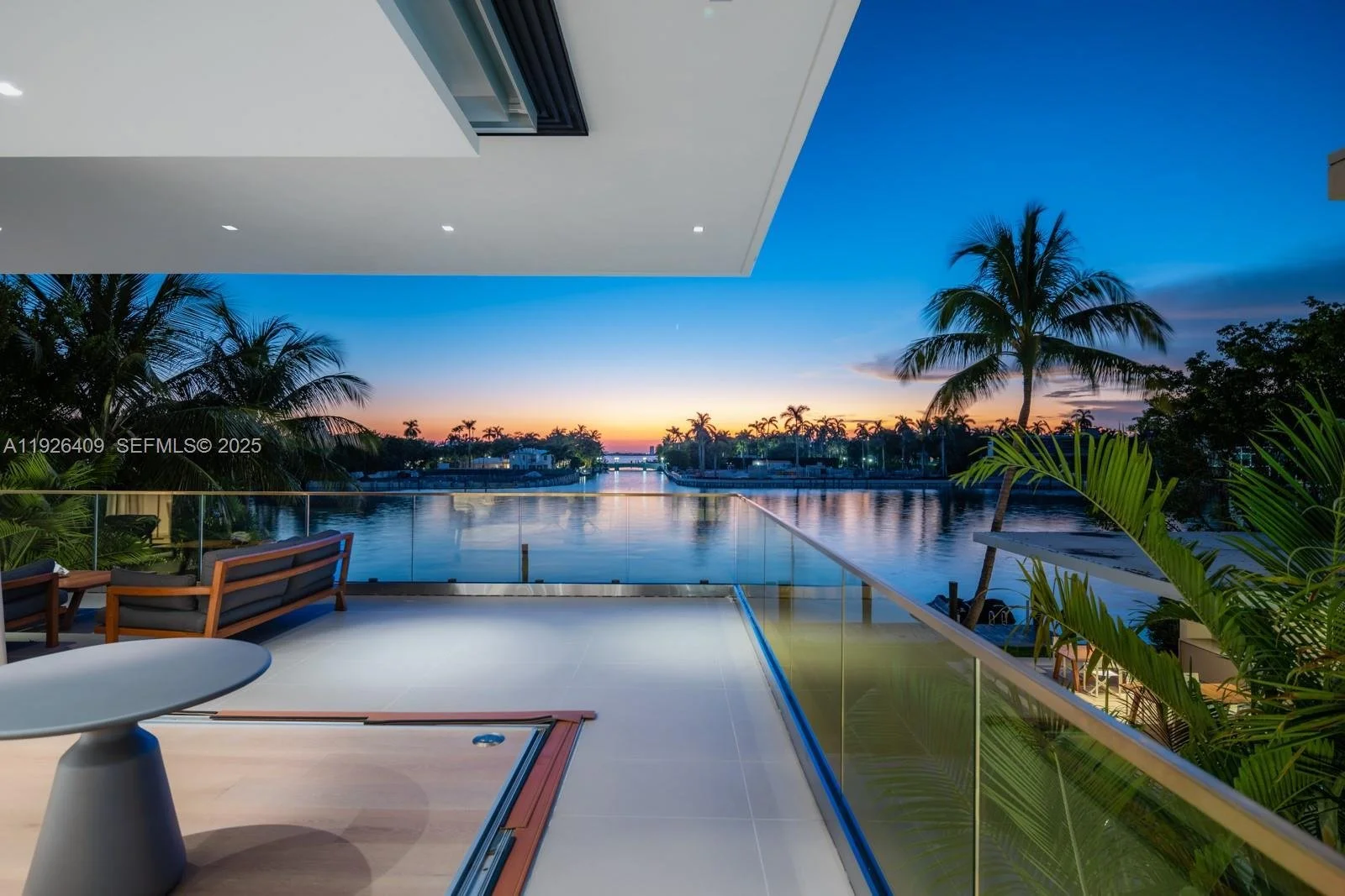 6480 Allison Rd, Miami Beach, Florida, United States. - Photo 6