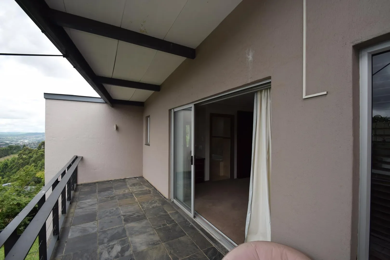 Exterior photo 12