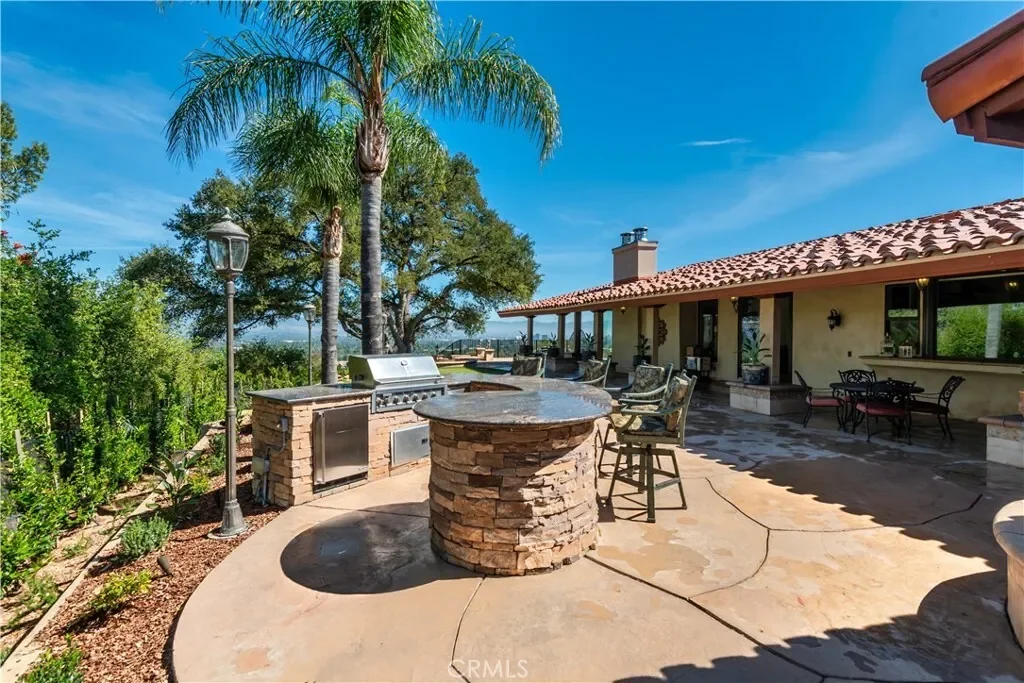 23815 Park Belmonte, Hidden Hills, California, United States. - Photo 34