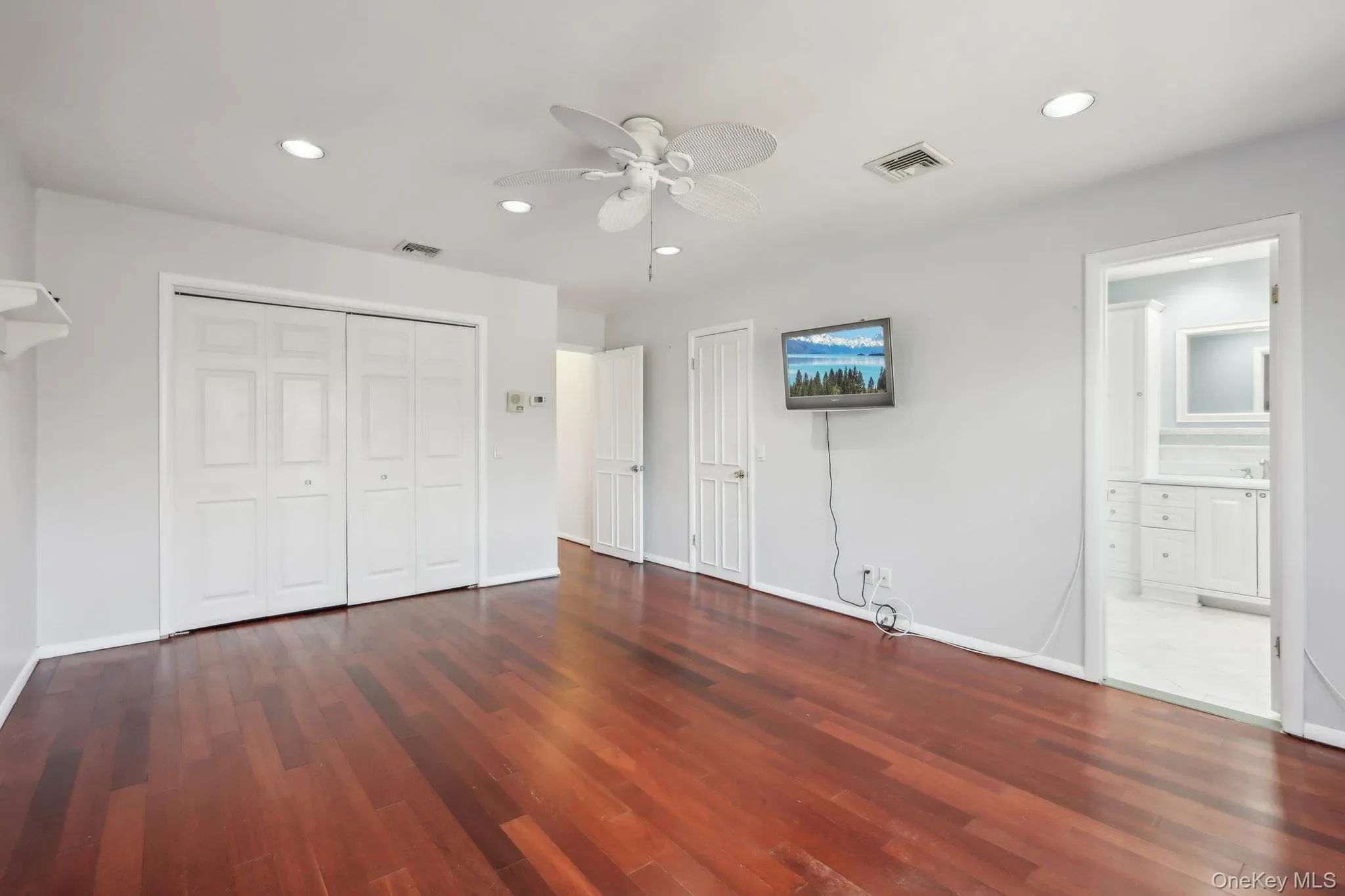 74 Pheasant Run, Millwood, New York, United States. - Photo 14