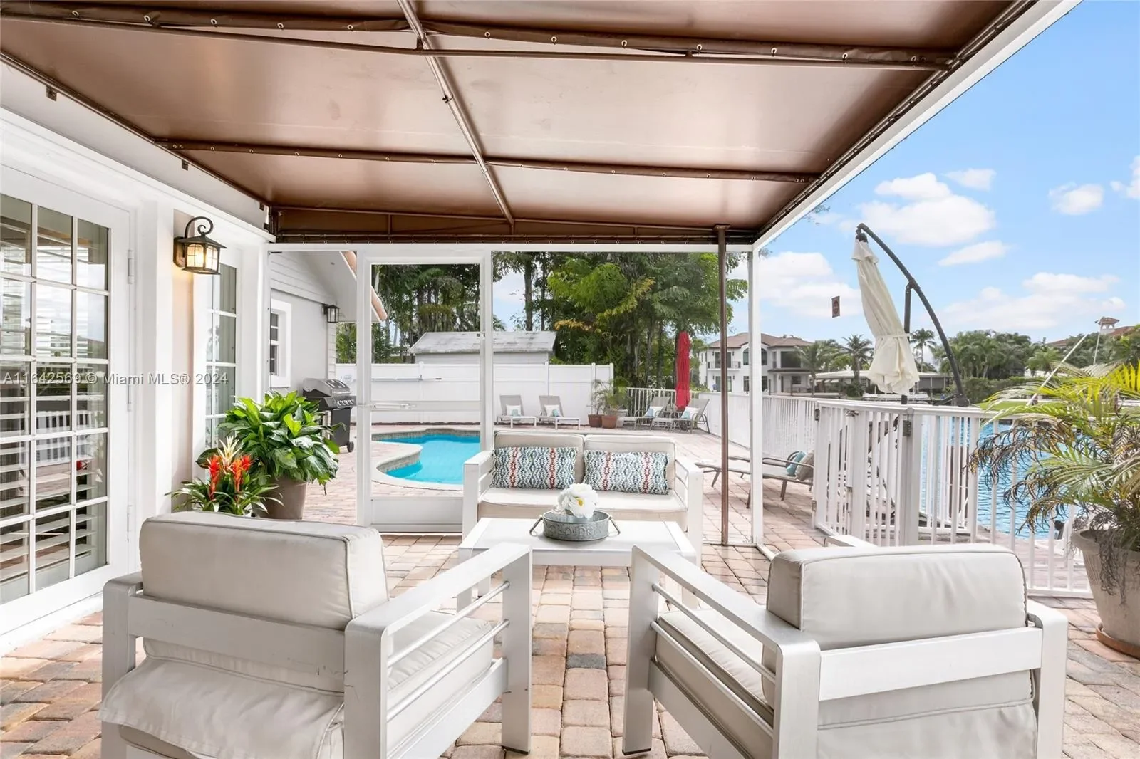 941 SE 4th Ave, Pompano Beach, Florida, United States. - Photo 13